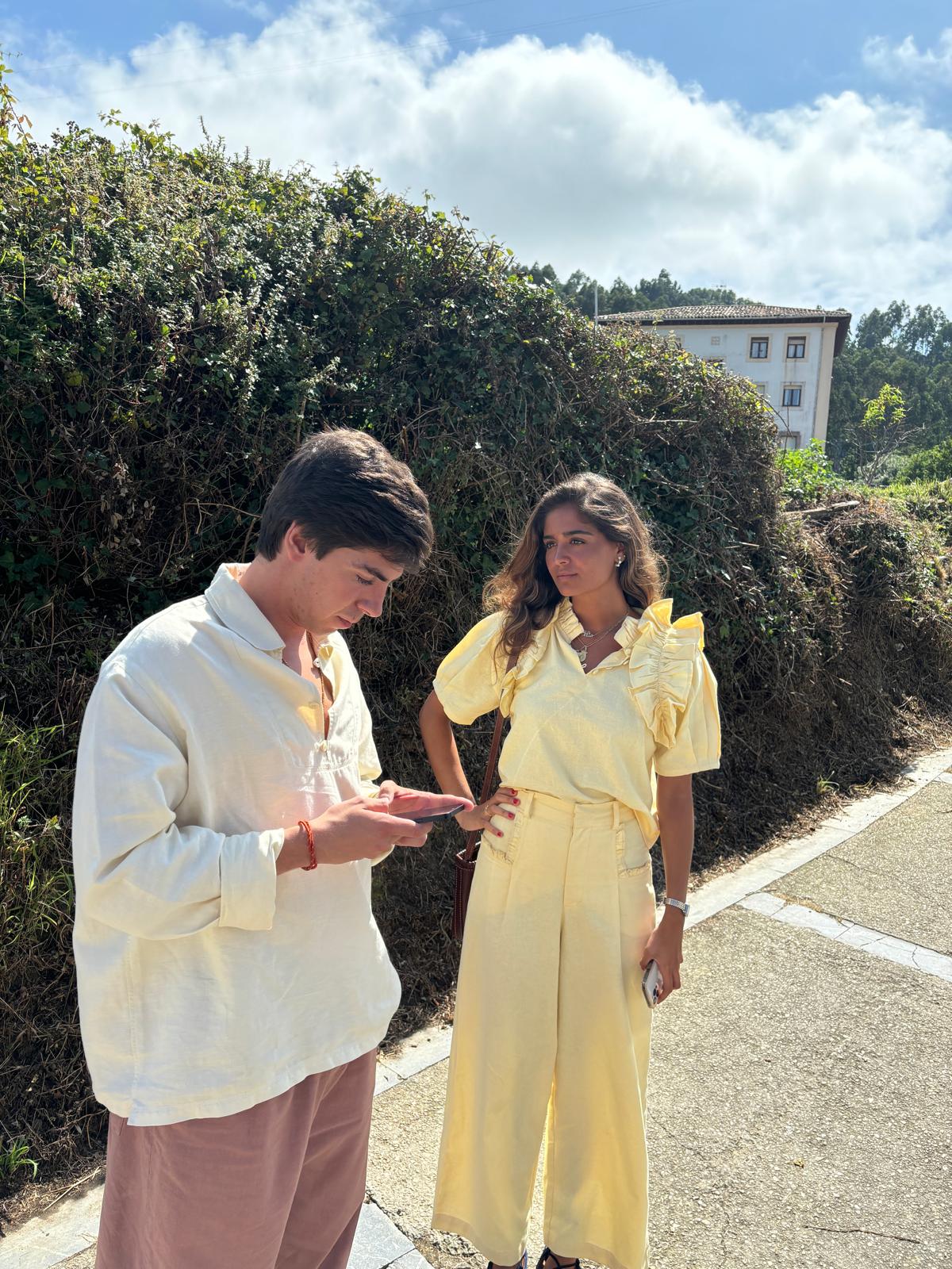 CYBELE YELLOW LINEN BLOUSE